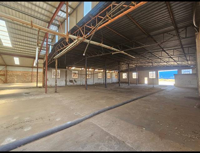 8,000M² WAREHOUSE TO LET IN ALRODE